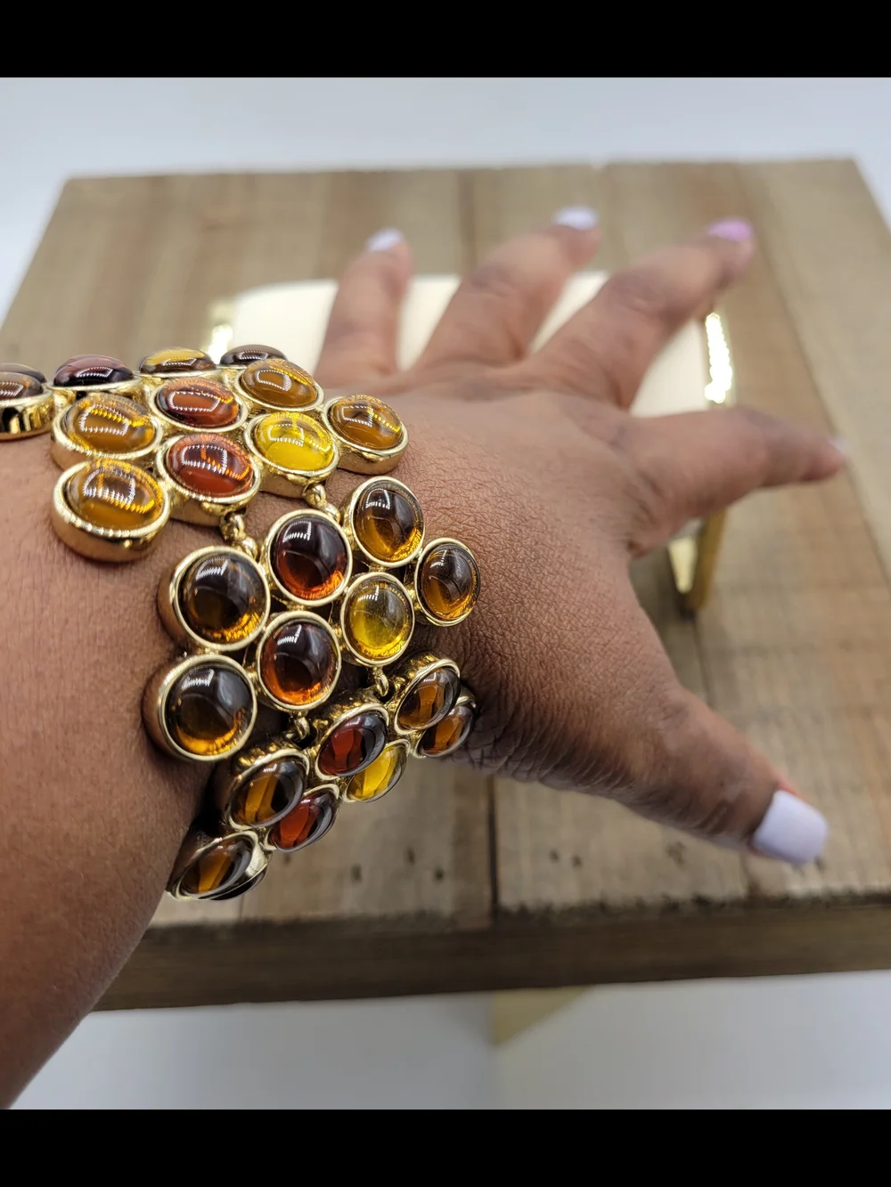 Hey Honey! Vintage Gold-Tone Multi Gemstone Link Bracelet in Amber and Brown